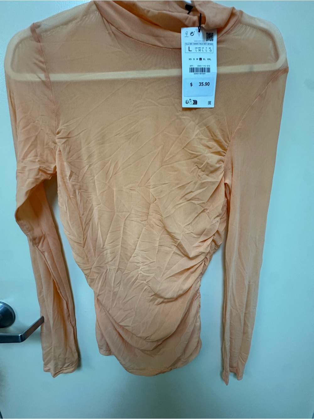 Zara women’s Light Peach Long-Sleeve Mock Neck Top. XL NWT